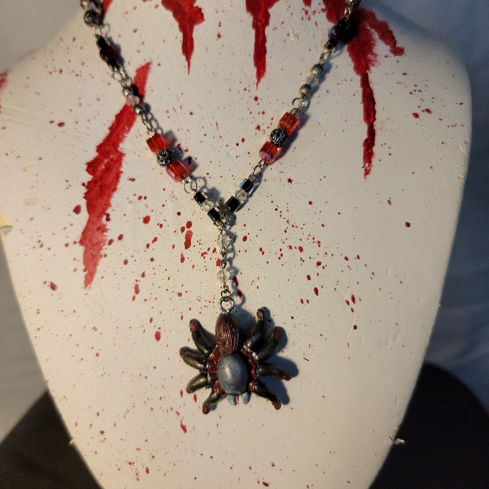 Spider necklace
